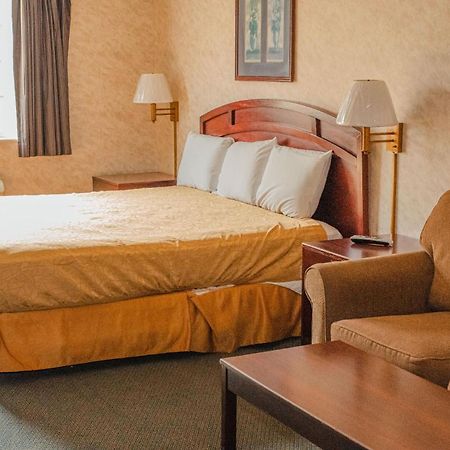 Colfax Inn Екстериор снимка