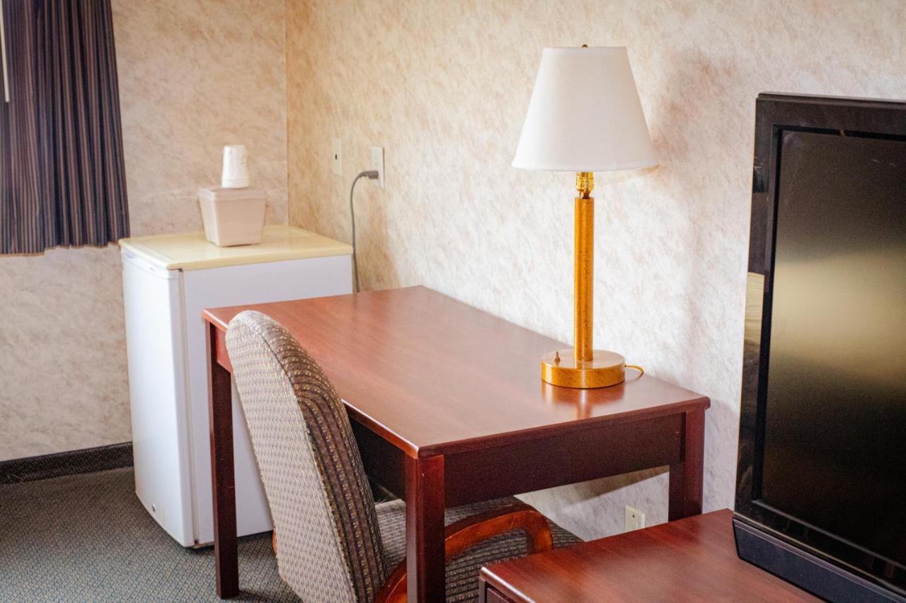 Colfax Inn Екстериор снимка
