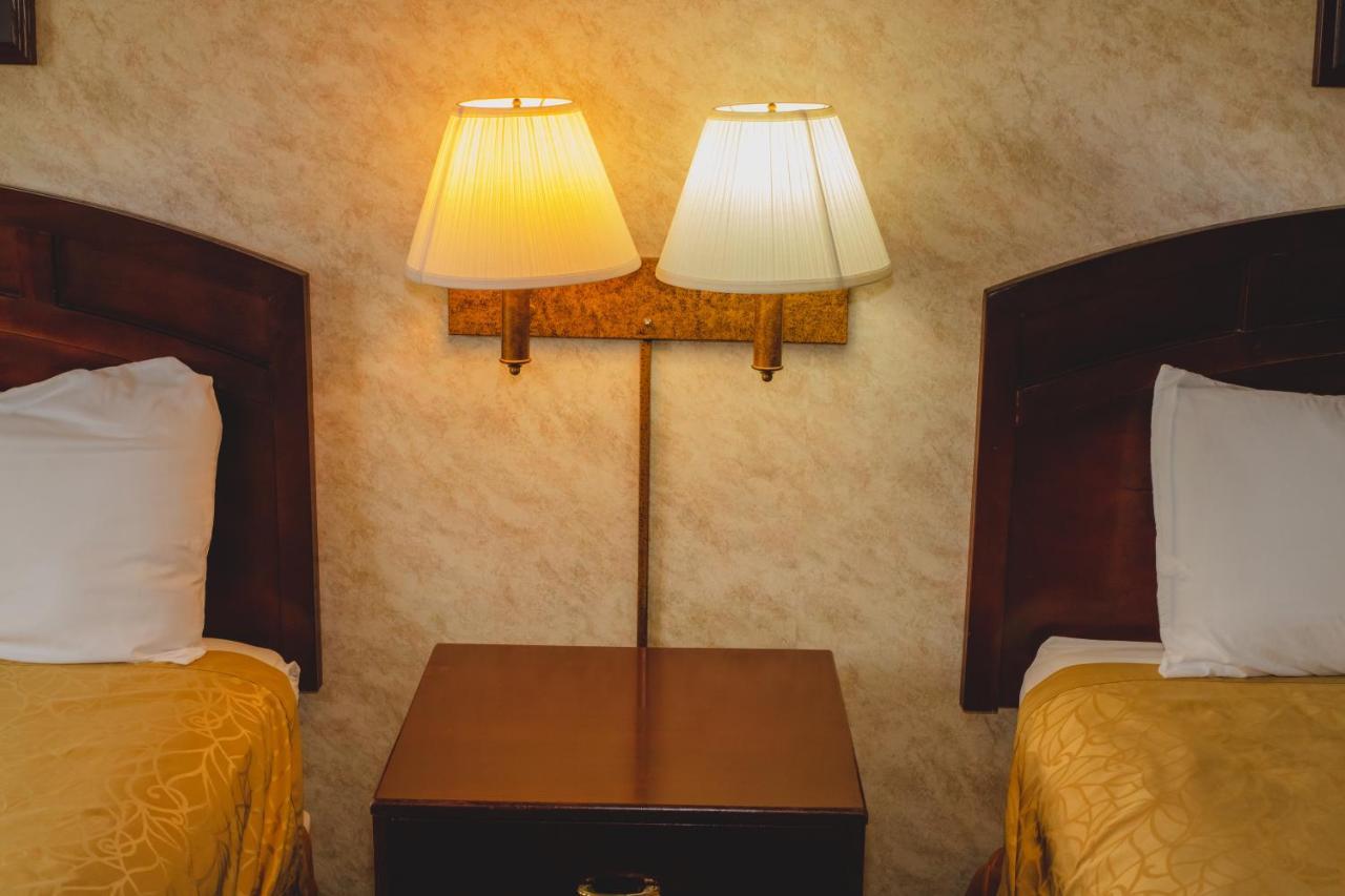 Colfax Inn Екстериор снимка