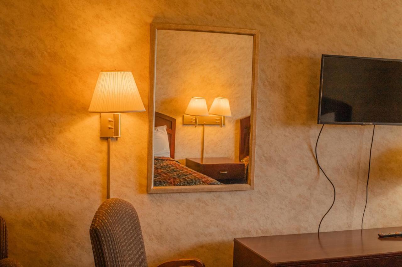 Colfax Inn Екстериор снимка