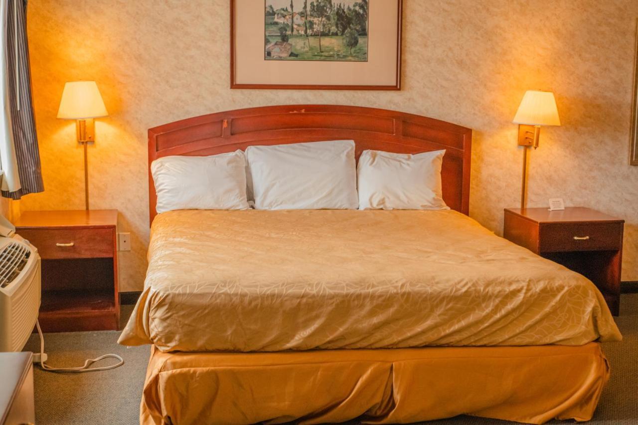 Colfax Inn Екстериор снимка