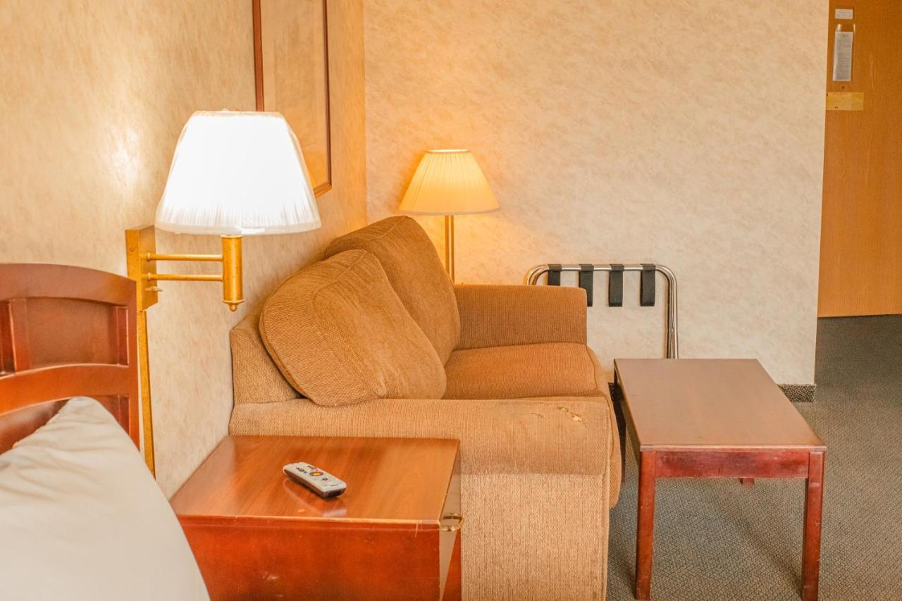Colfax Inn Екстериор снимка