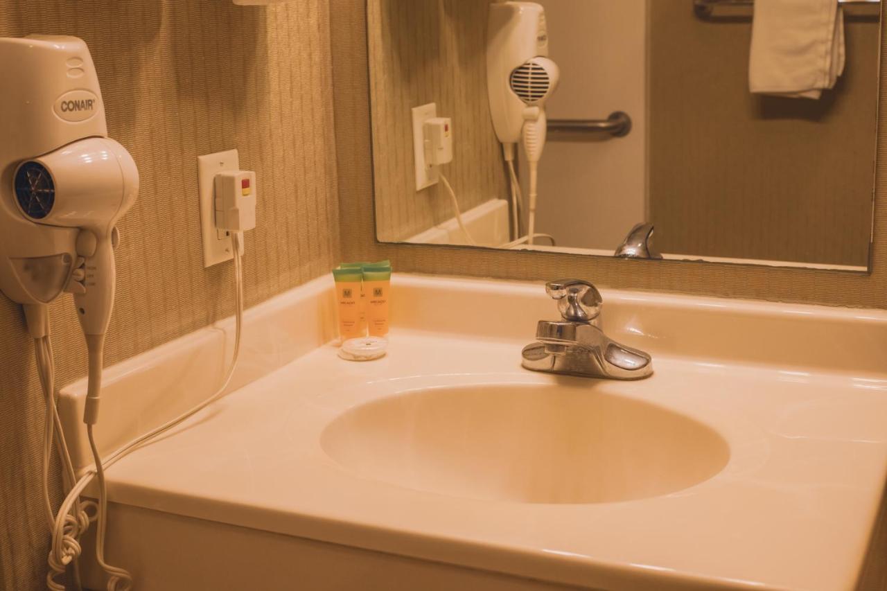 Colfax Inn Екстериор снимка