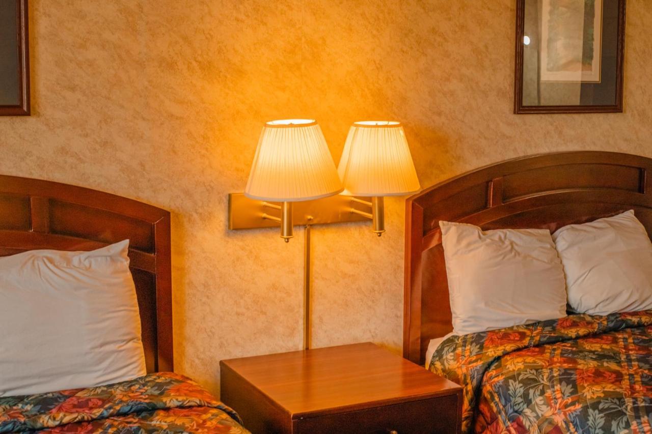 Colfax Inn Екстериор снимка